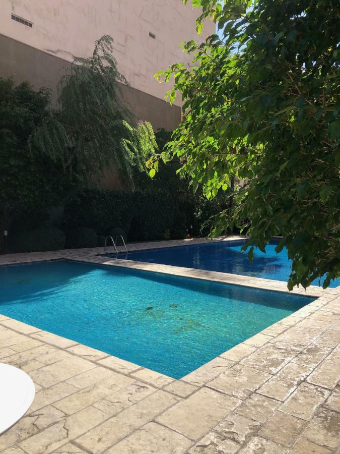 Excelente Departamento Con Pileta Y Jardin En El Barrio De Belgrano Apartment - Buenos Aires — Photos 3